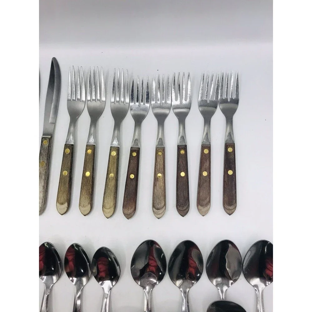 Town & Country USA Vintage Flatware Set 31 Pc Wood Handle Stainless Knives Forks